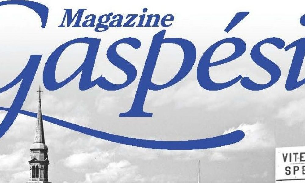 Magazine Gaspésie « Une toponymie unique! » : Signalisation routière à Cap-d’Espoir en 1941. Photo : Paul Carpentier. BAnQ, E6, S7, PA3296