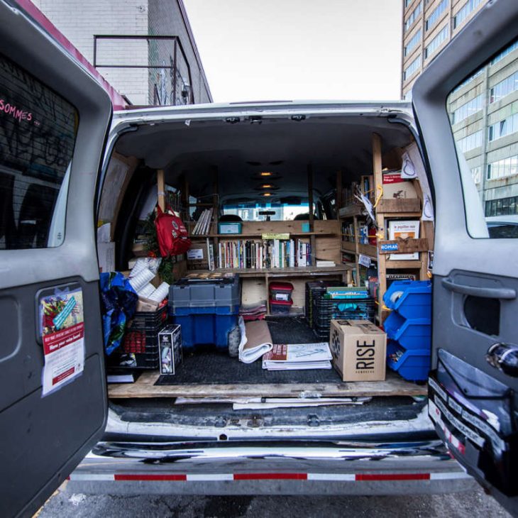 Exposition à la Place des Arts