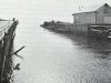 Quai à l'embouchure de la rivière Caplan et une ancienne neigière.